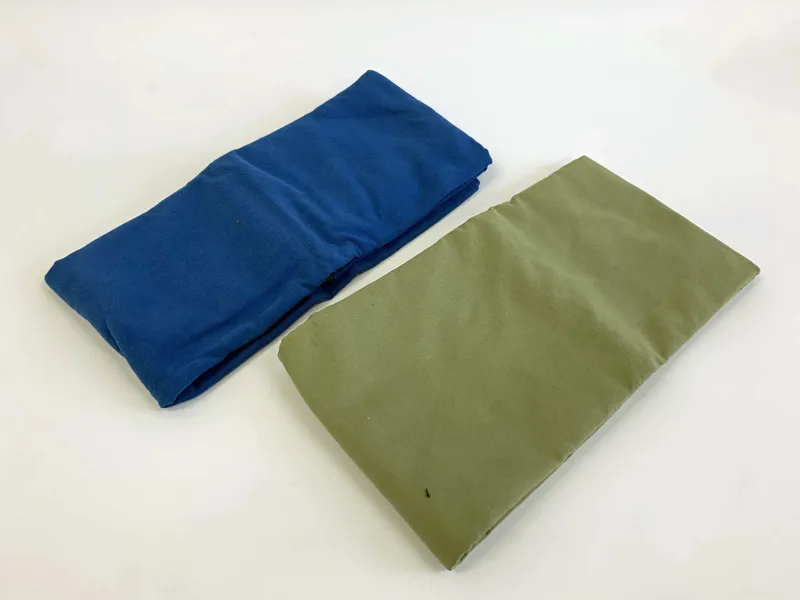 Highlander Bath Sized Microfibre Towel in either blue or green